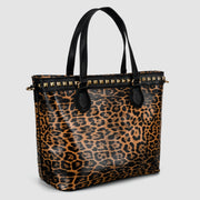 C.C (Chic-Cheet)